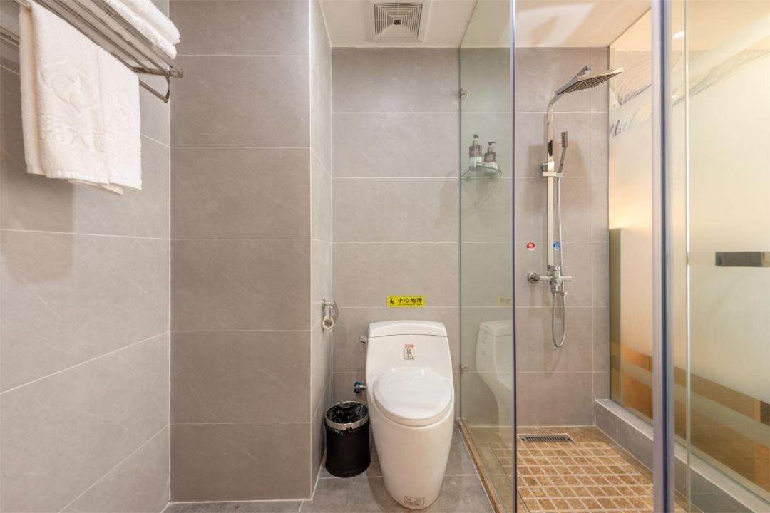 Hongxiang Hotel Гуанджоу Екстериор снимка