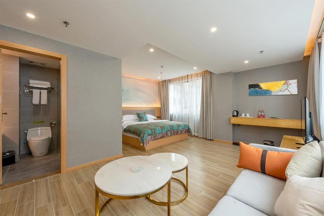 Hongxiang Hotel Гуанджоу Екстериор снимка